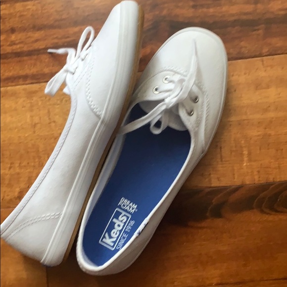 Keds white sneakers - Picture 2 of 3